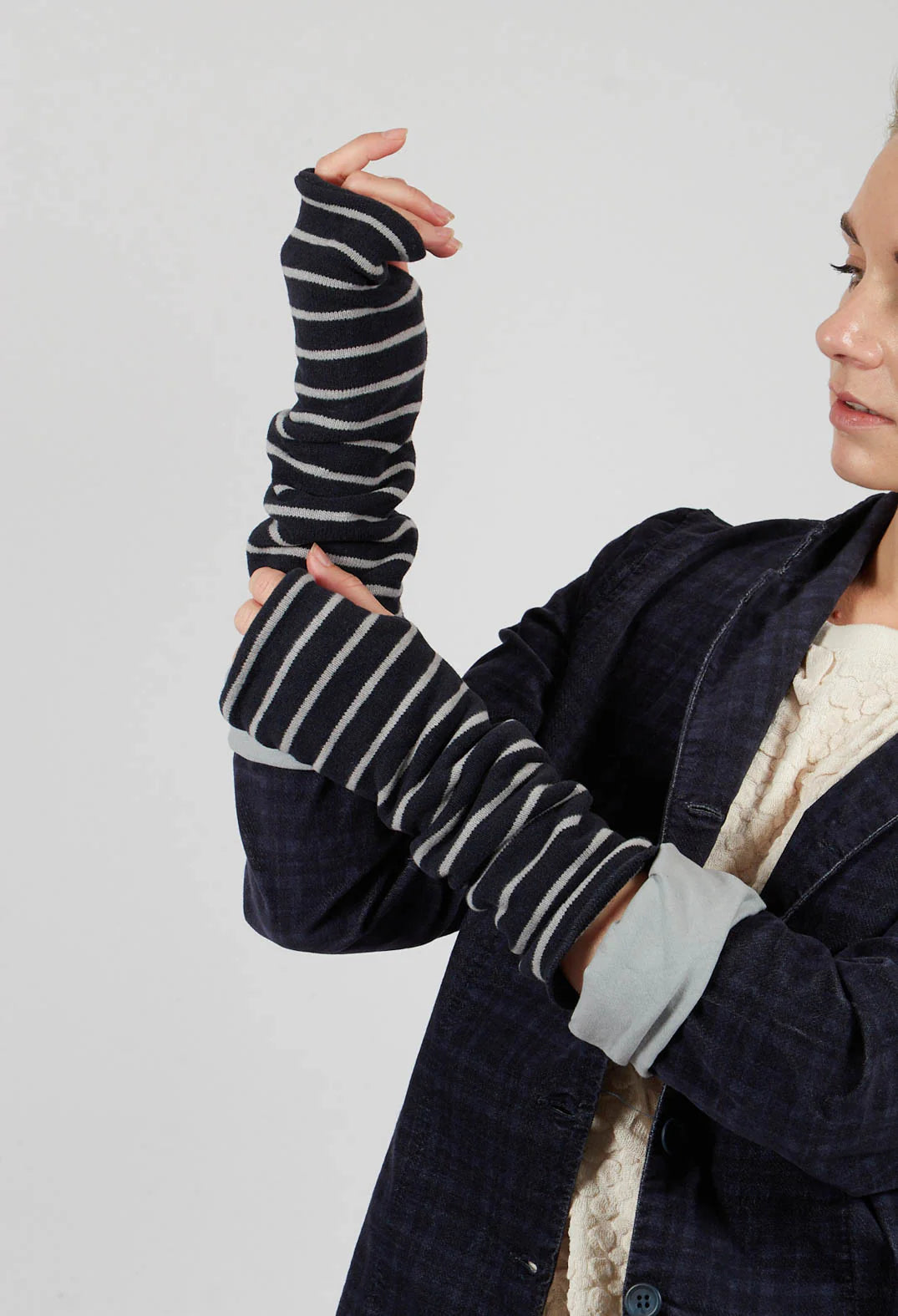 Cotto soft fleece arm warmers in Dark Navy and Pale Grey stripe