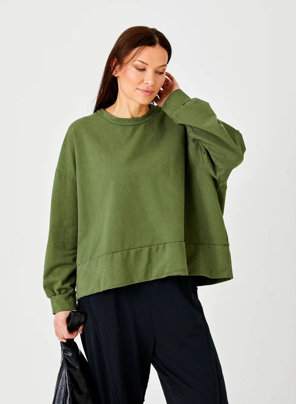 Marta Oversize Sweatshirt wide hem in Pinecone