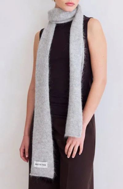 Alpaca Skinny Scarf in Blizzard Grey