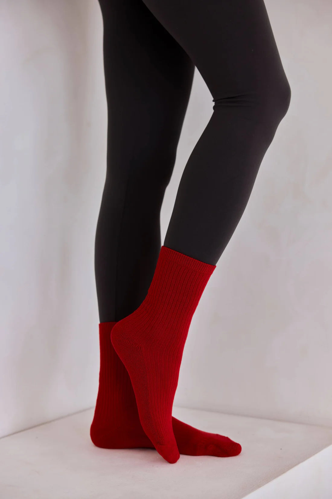 The Everyday Socks 100% Bamboo in Flame Red