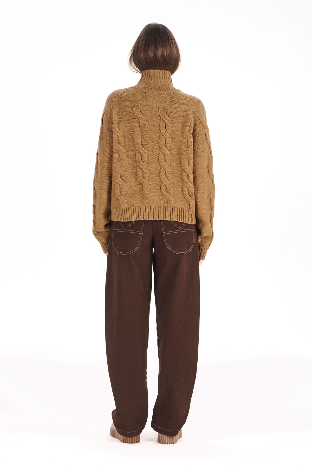 100% Lambswool Broken Cable Jumper in Camel