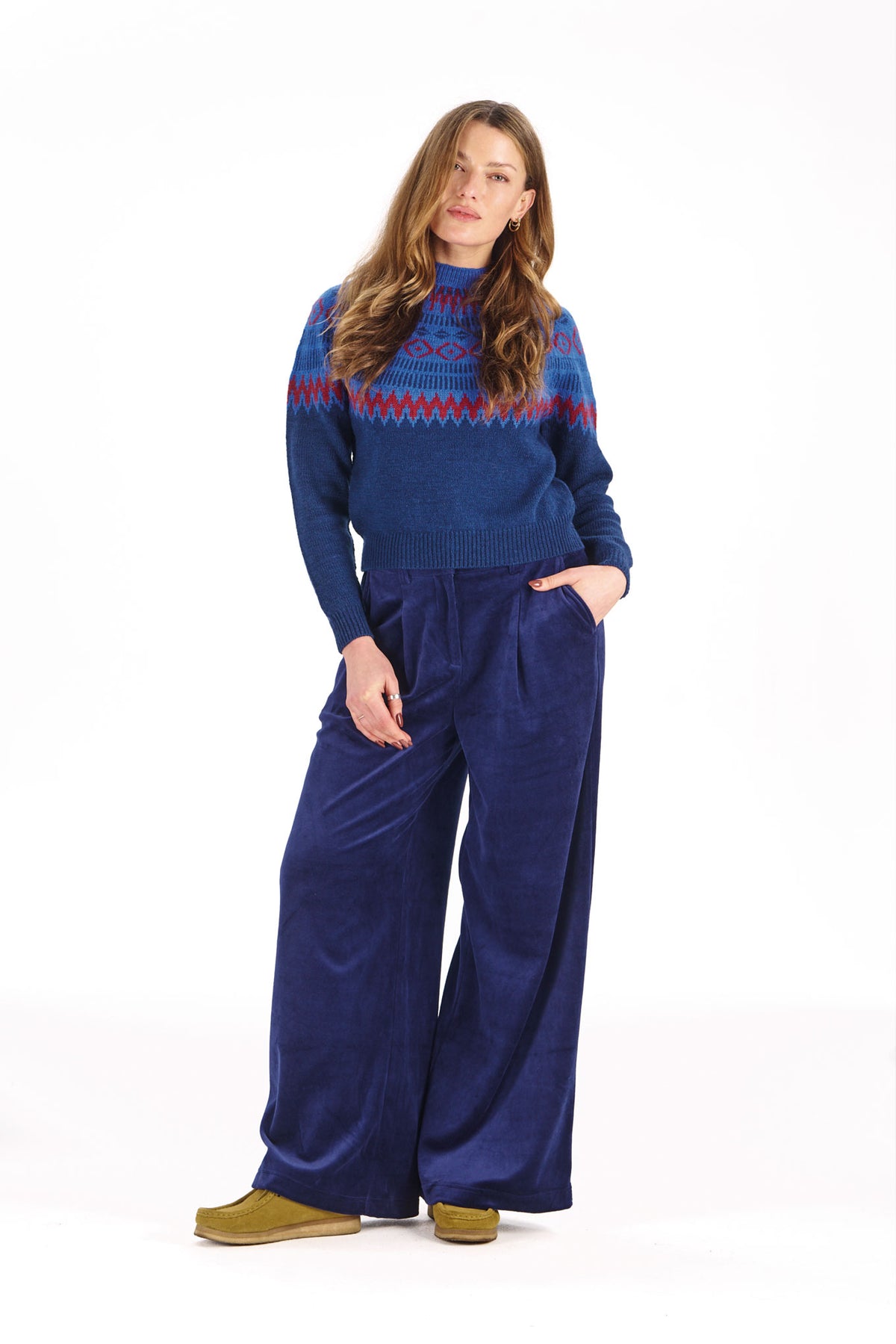 100% Lambswool Fair Isle Jumper in Navy