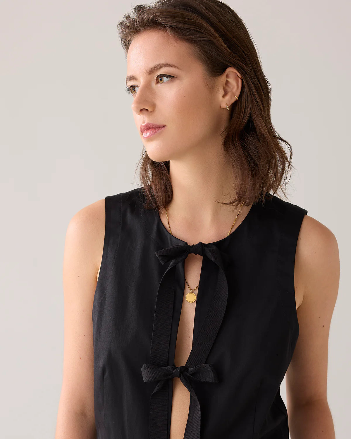 100% Cotton Black Gilet with bow fastening