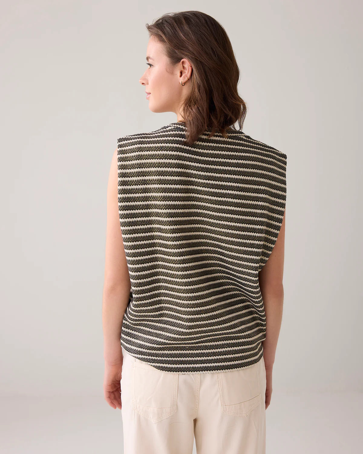 Knitted Sleeveless Top in Black and Ivory