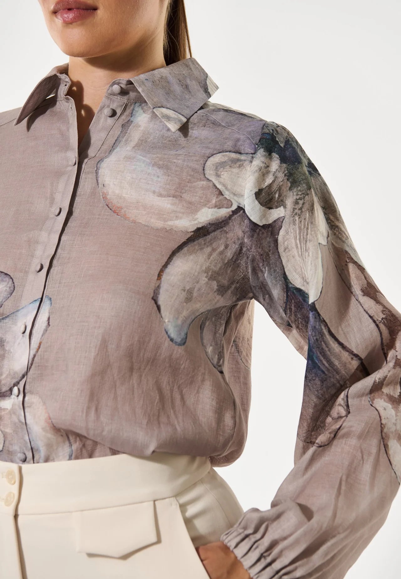 100% Linen Sioma Blouse in Belladonna Latte