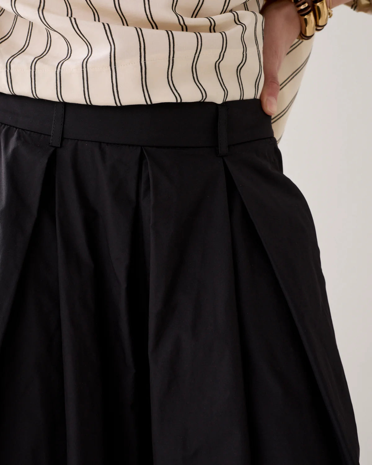 Taffeta Wide Legged Culottes in Black