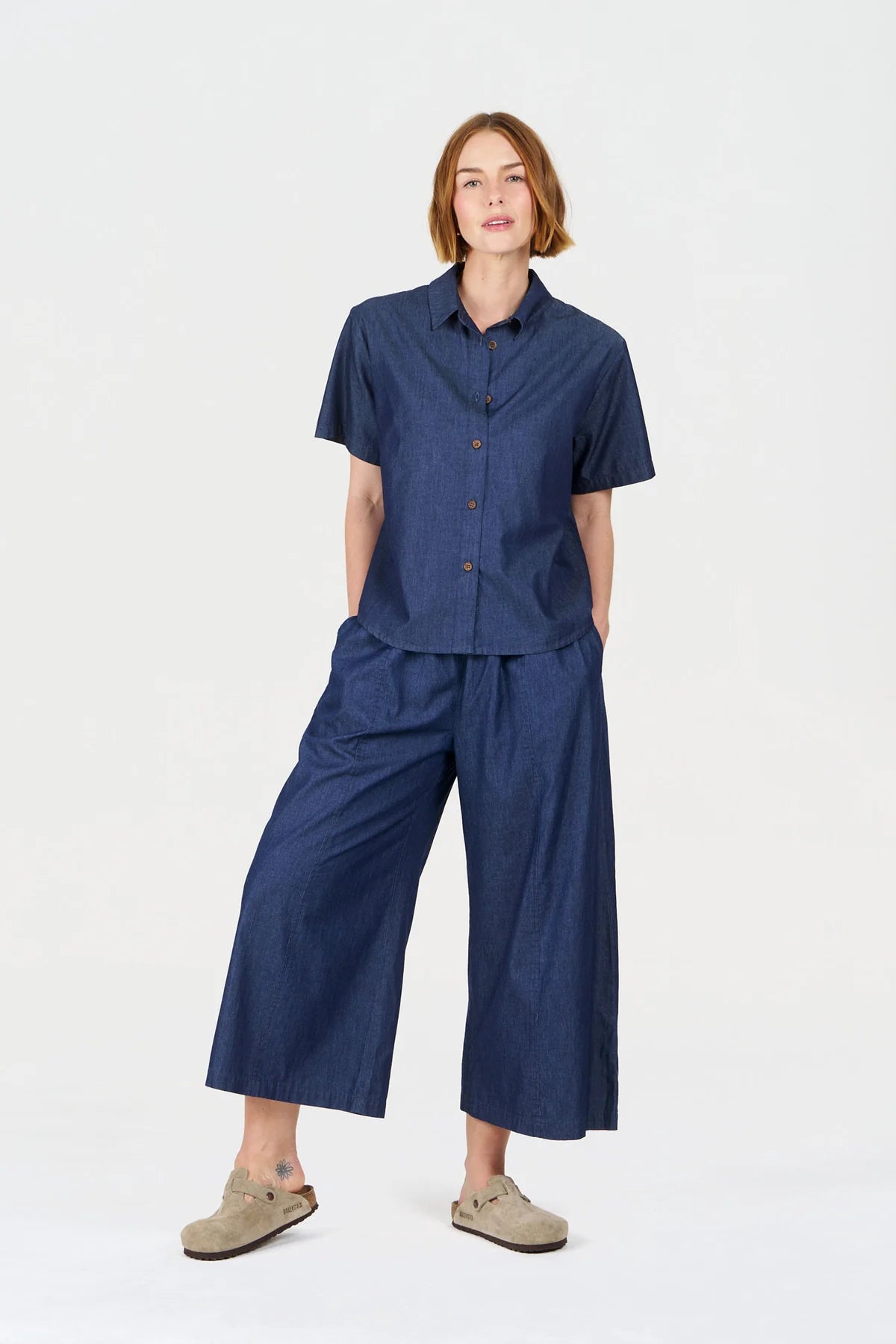 100% Organic Cotton Polly Short Sleeved Shirt Top in Dark Navy