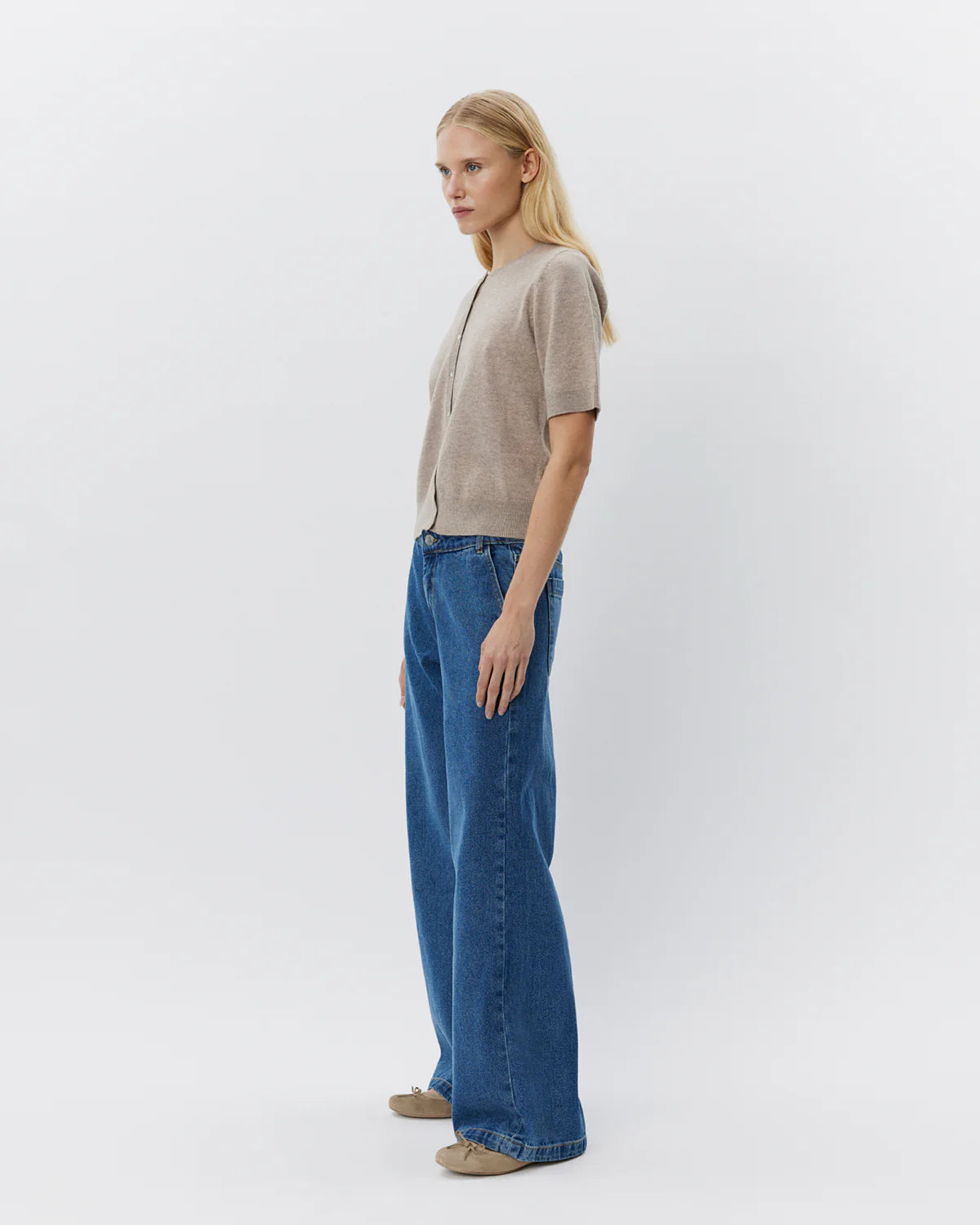 100% Merino Suna Short Sleeve Cardigan in Beige Melange