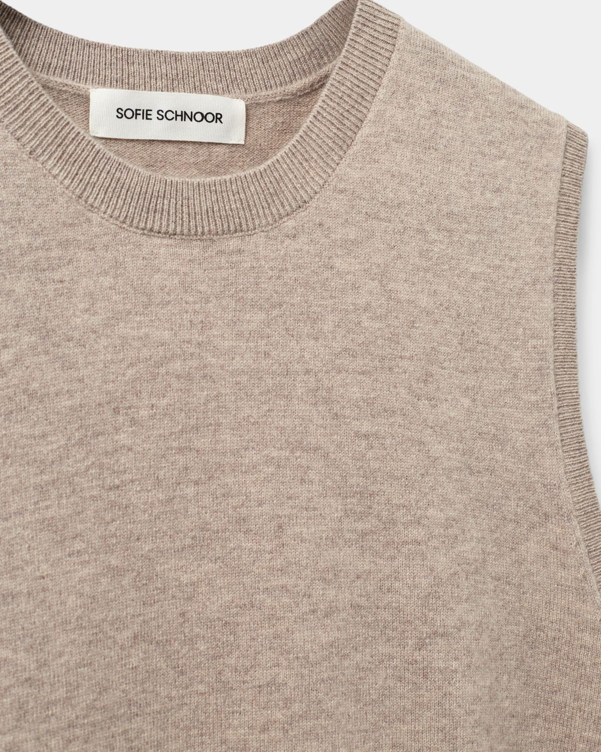 100% Merino Sleeveless Vest in Brown Melange