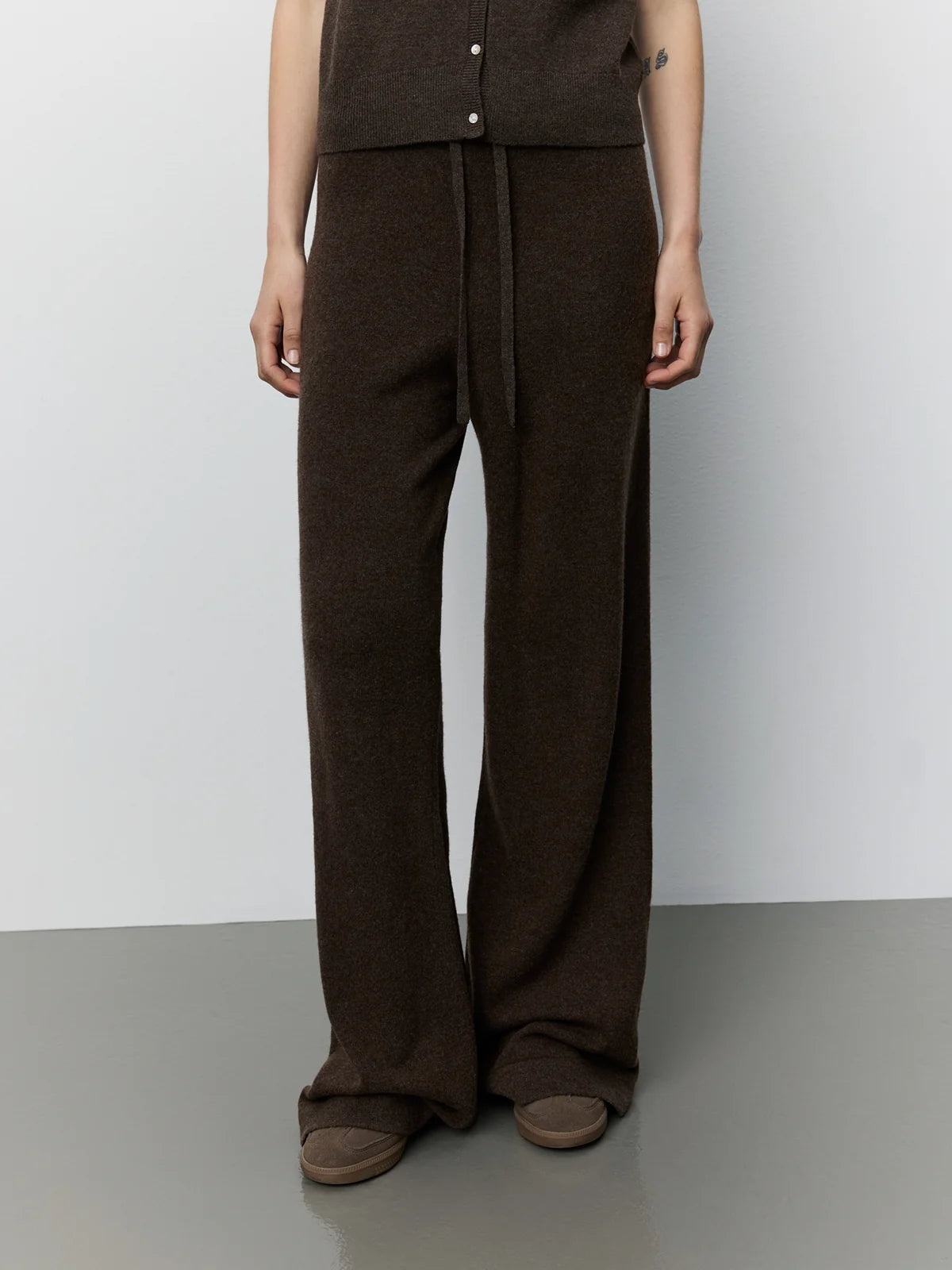 Velo 100% Wool Trousers in Brown Fudge