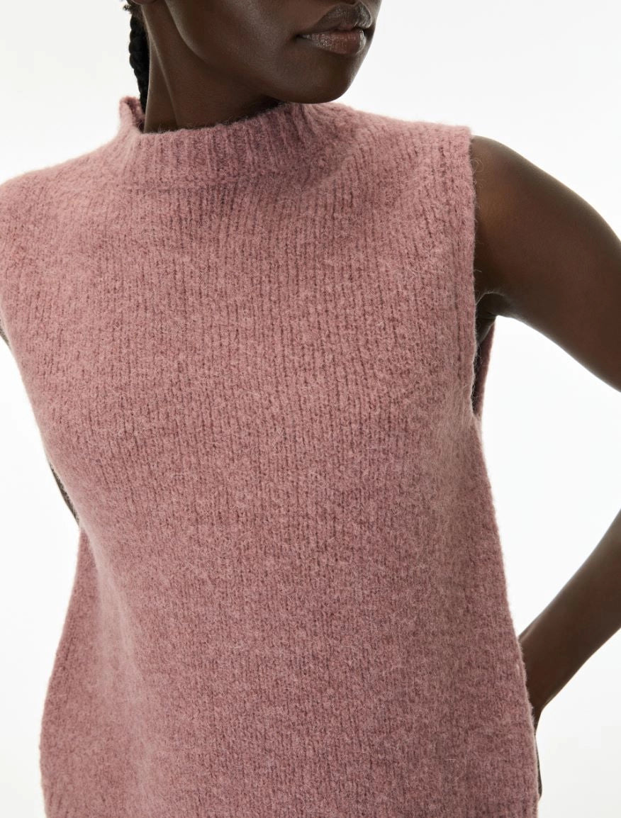 Venere 70% Alpaca and Wool Mix Vest Top in Rose Pink