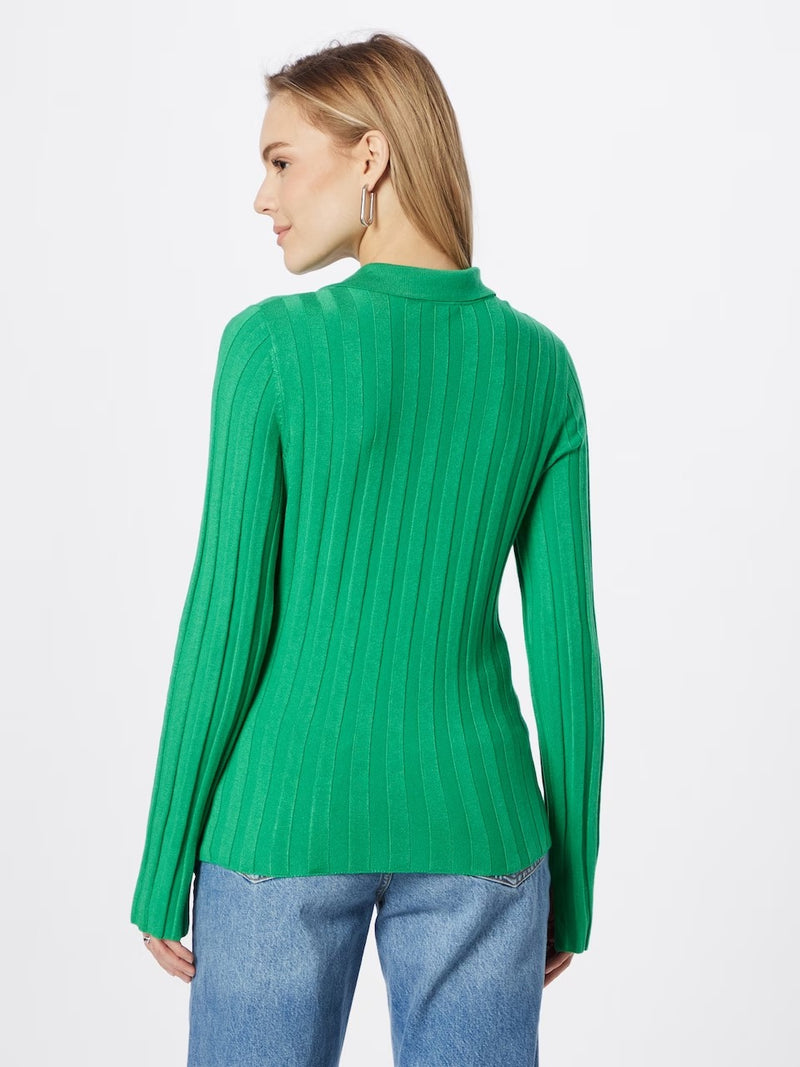 Valja polo sweater in grass green
